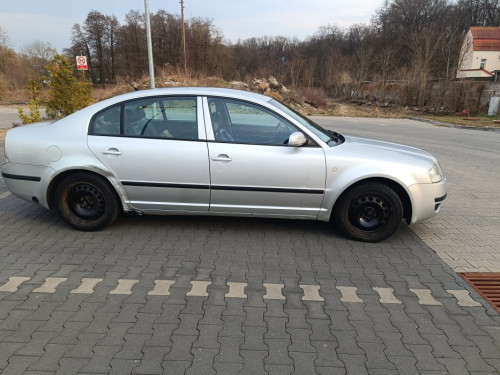 Skoda Superb I
