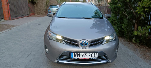 Toyota Auris II Touring Sports 1.8 Hybrid Lounge,automat, I rej.30.12.