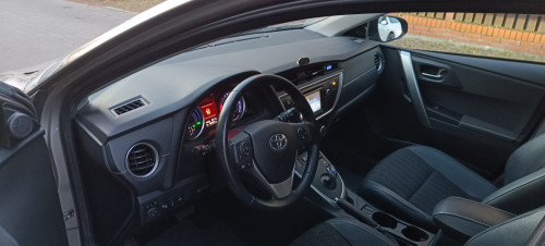 Toyota Auris II Touring Sports 1.8 Hybrid Lounge,automat, I rej.30.12.