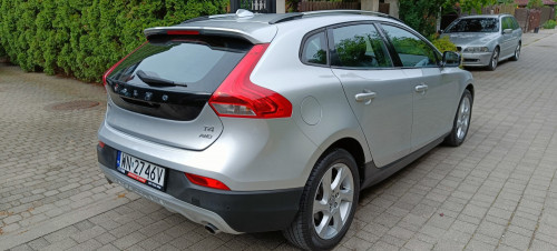 Volvo V40 II Cross Country 2.0 T4 Summum AWD,180 KM,automat,mały przeb