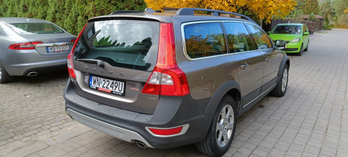 Volvo XC70 2.4 D5 Momentum AWD, 205 KM, automat, skóra,nawi,model 2010