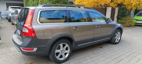 Volvo XC70 2.4 D5 Momentum AWD, 205 KM, automat, skóra,nawi,model 2010