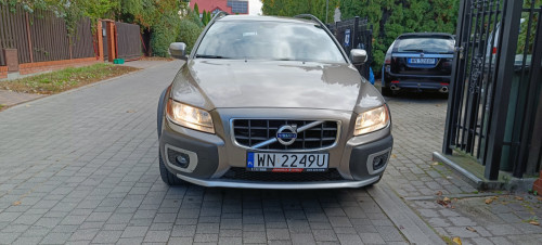 Volvo XC70 2.4 D5 Momentum AWD, 205 KM, automat, skóra,nawi,model 2010