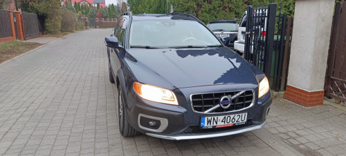 Volvo XC70 2.4 D5 Momentum AWD, 215 KM,