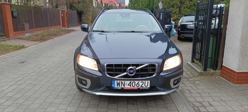 Volvo XC70 2.4 D5 Momentum AWD, 215 KM,