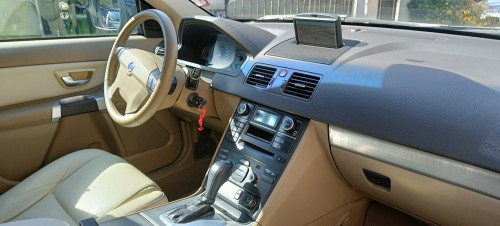 Volvo XC90 I 2.4 D5 Momentum AWD, automat,bezwypadkowy,skóra,nawigacja