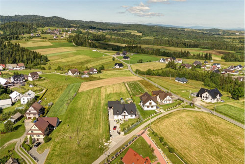 Dom w Jabłonce z widokiem na Tatry