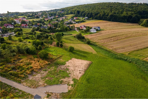 Budowlana działka w Siedlcu gm.Krzeszowice - dz. B