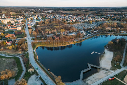 Działka 2,1 HA w centrum miejscowości Szydłowiec