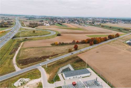 Działka usługowa przy DK 75 i autostradzie A4