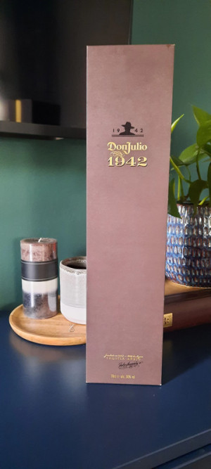 Pudełko Tequila Don Julio Anejo 1942 edycja limitowana - stan BDB