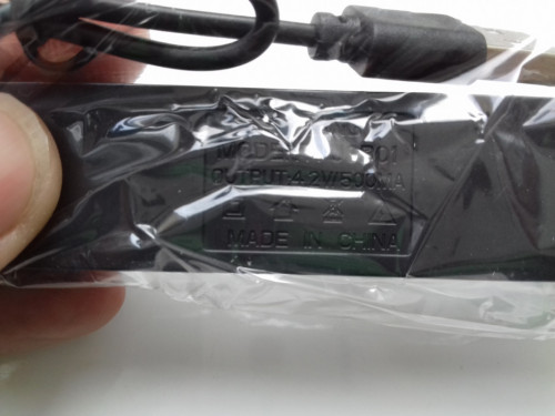Ładowarka USB do akumulatorów 3,7V 14500, 18650, różne długości akumul