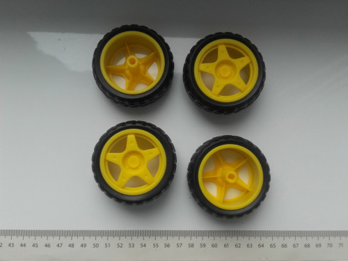 Koło z oponą do silnika TT, 67mmx28mm, kolor żółto-czarny, zdejmowana