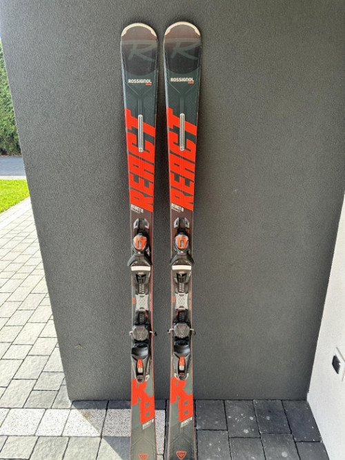 NARTY ROSSIGNOL REACT 8 HP Black/Red  163cm